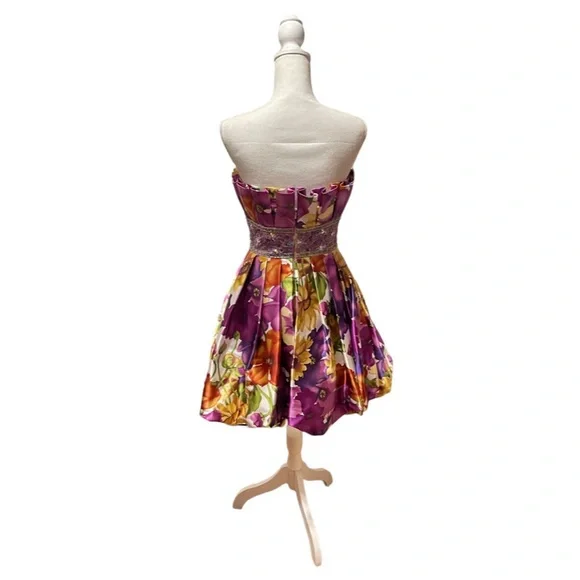 Authentic Tony Bowls Le Gala Short Prom Dress 110584 Multi Color Like New!!